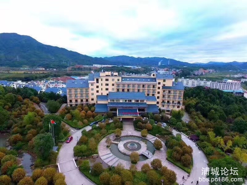 丹桂山庄酒店整体图片.jpg