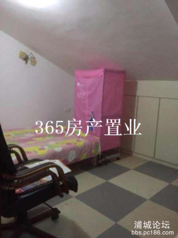 House_e0f728a4-41a1-4e78-a17d-20621a9cc136_big.jpg