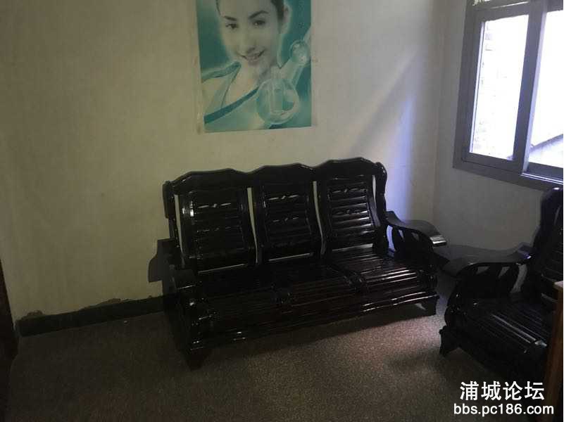 客厅