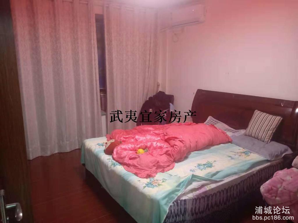 f4cef6eebd734600a80d198b7953de49.jpg