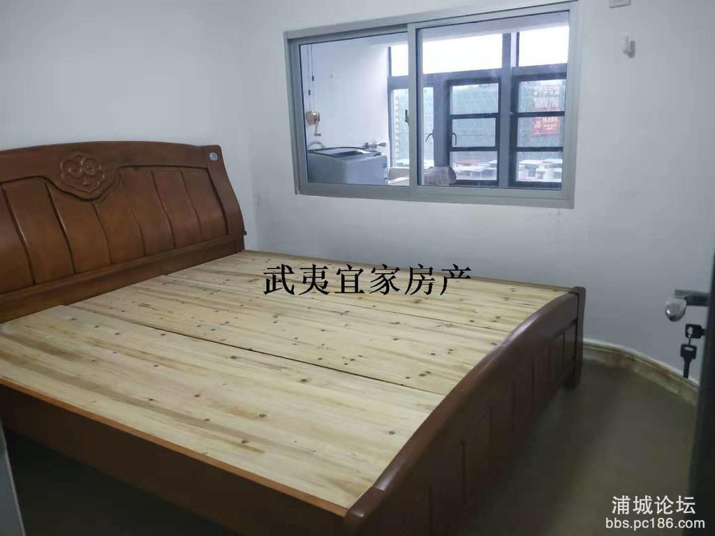 ac9bad4d7ee541ea9a2406af4bbbcbee.jpg