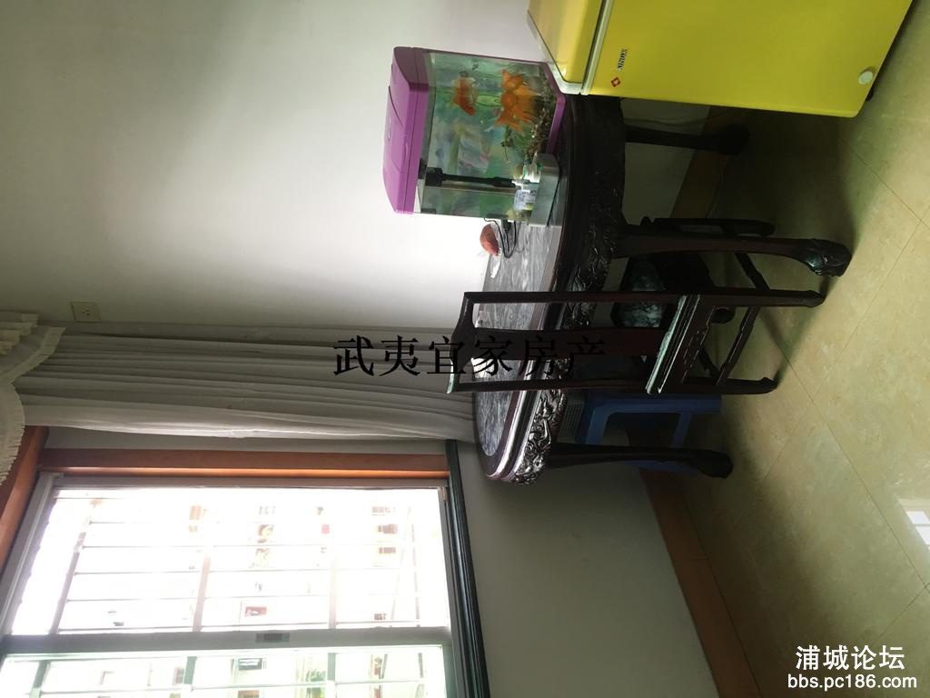 172240y3bj4bze1773q52l.jpg