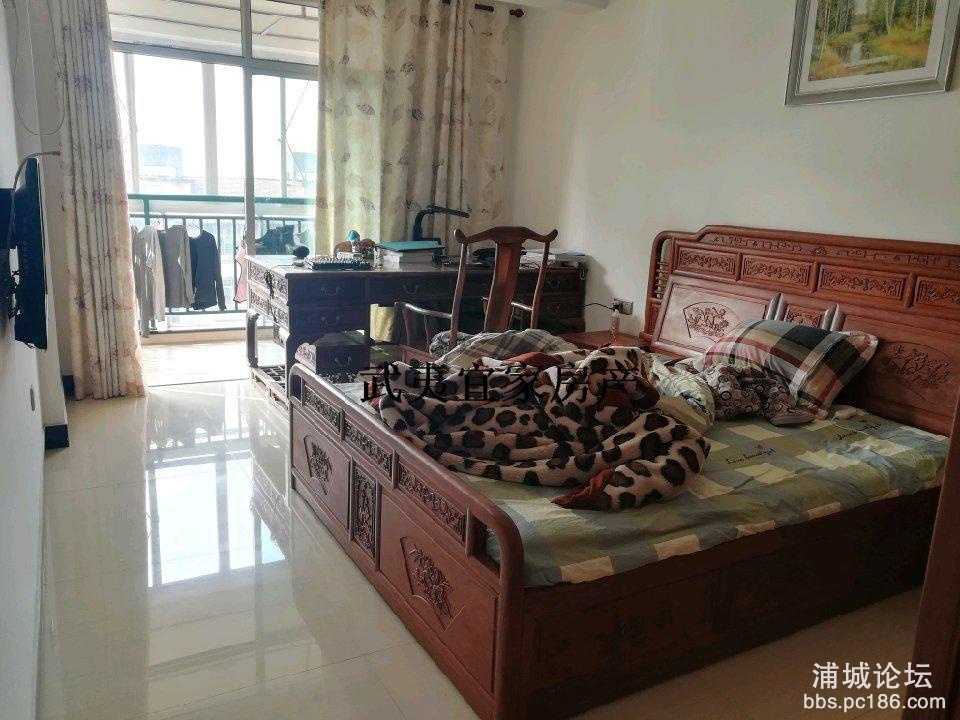 8cbe1f3e395a428bbcb6a42bd11b3e06.jpg