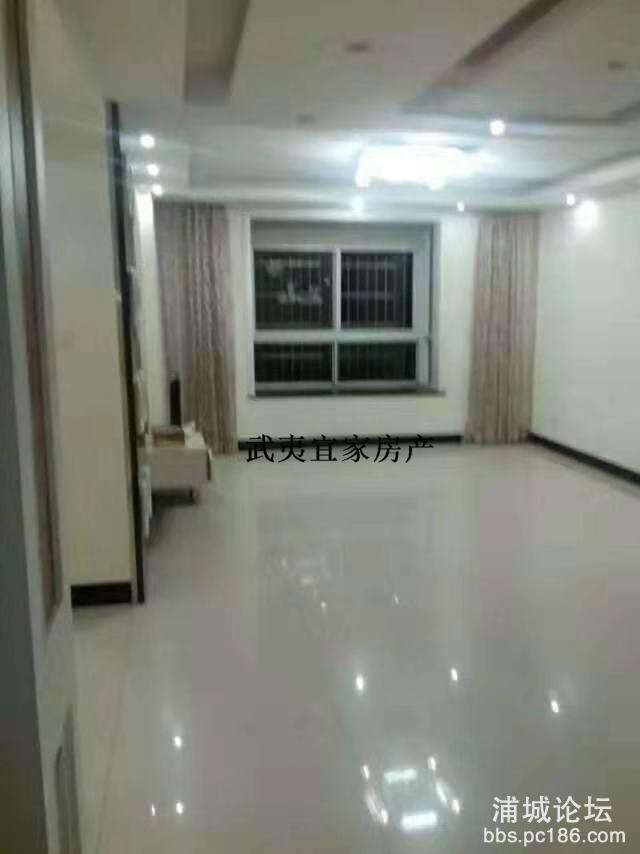 74ec2dececf1496fa5a1dd4f8e39e096.jpg