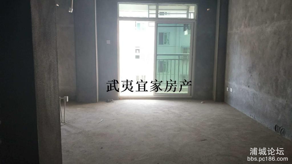 c3e9d1cf658744aea76a3f3e75f63d0e.jpg