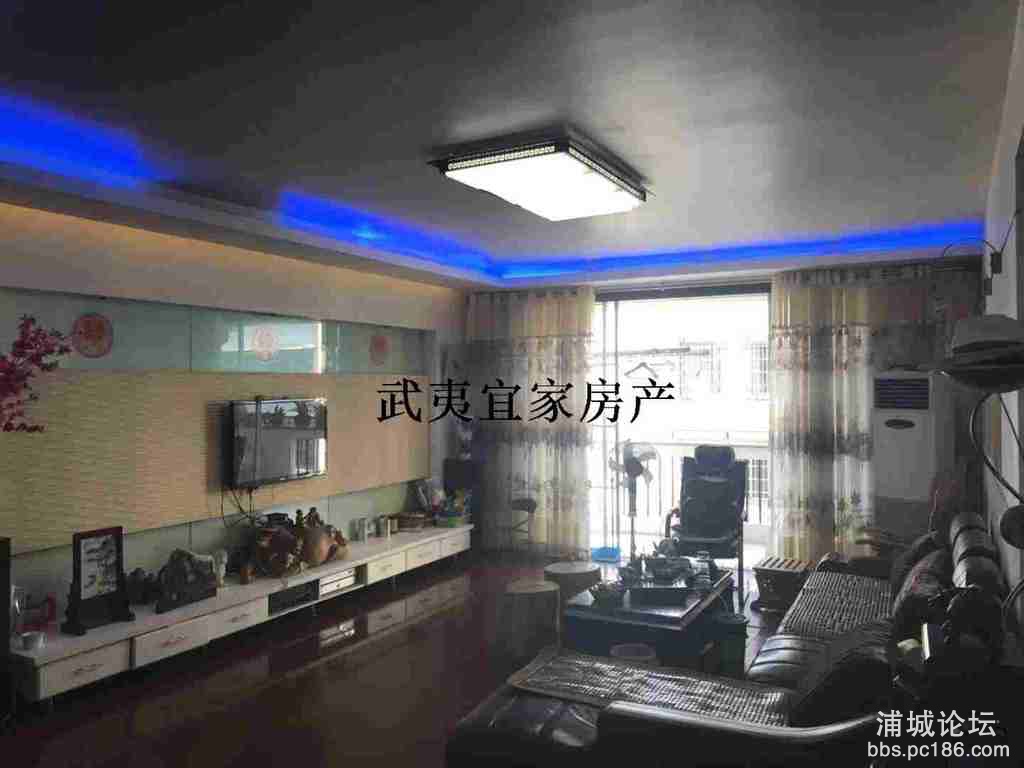 deed997e48db42018fa940b432319167.jpg