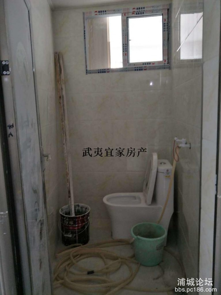 72e6432d8bfc48548cb8c2d3130d136d.jpg