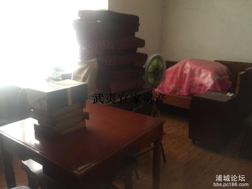 57fa068422954acd95c48a593009cb22.jpg