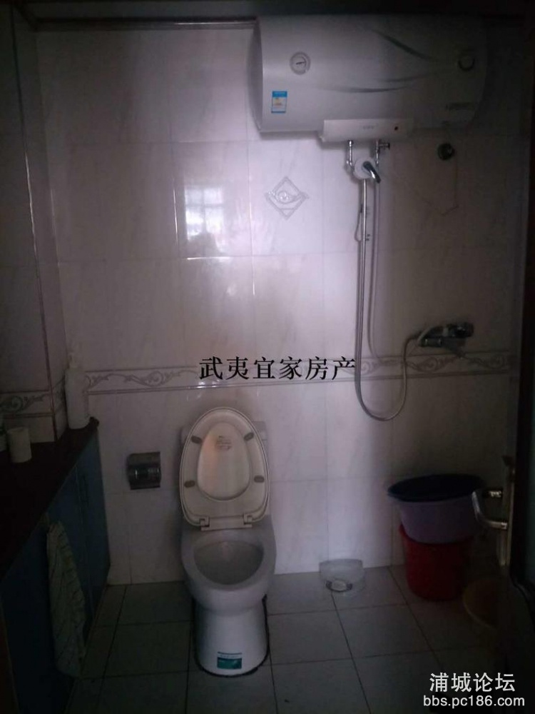 639caca4830f44df9991ebc15ebd51de.jpg