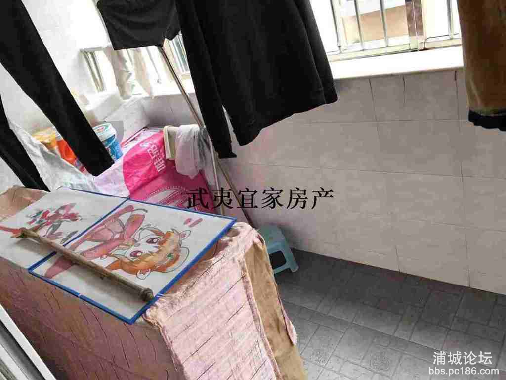 614a0fcd8bf74119bed851ff53d66963.jpg