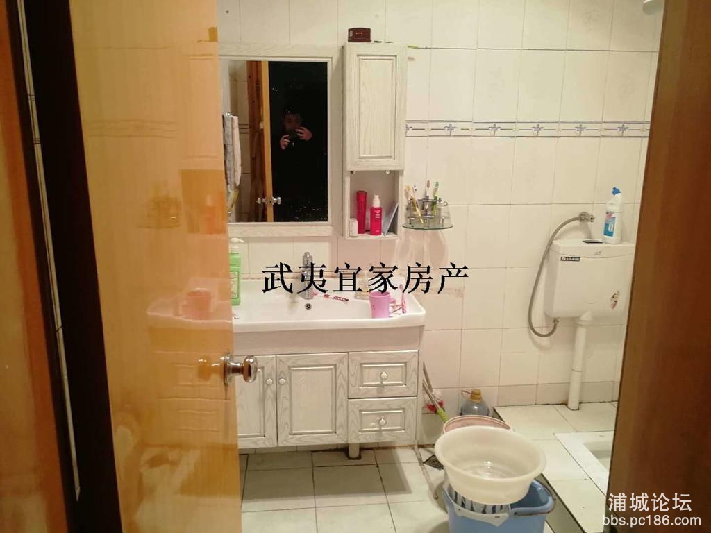 592b837cd2464dba948f1dd79b0ce3b8.jpg