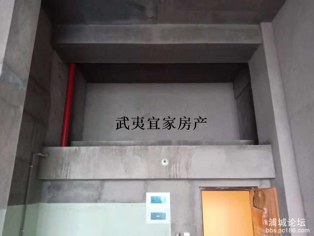 34c76d7f596b442eae376173f278ed46.jpg