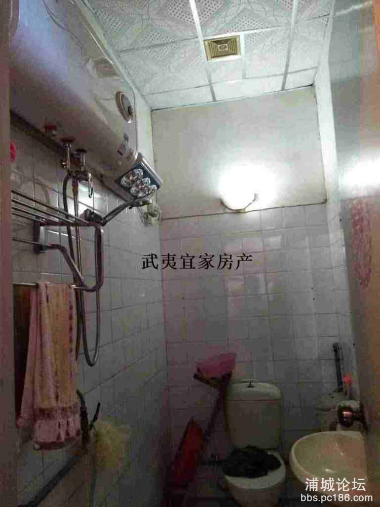 f57bfe670cff4fd8bb44d0c3005fb4c7.jpg