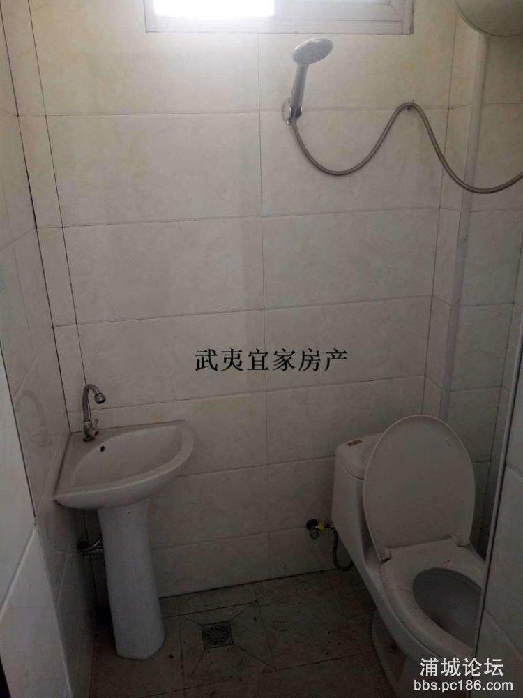 29a06dc1430c48b4807ada52b9f8c952.jpg