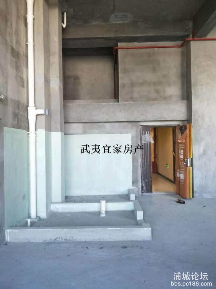 1774bf898ce6438198eecd79ac2efcd9.jpg