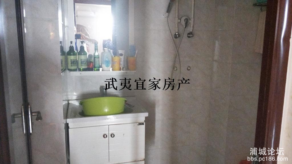4f9b3a575de342d0aeb2a3c5794ca425.jpg