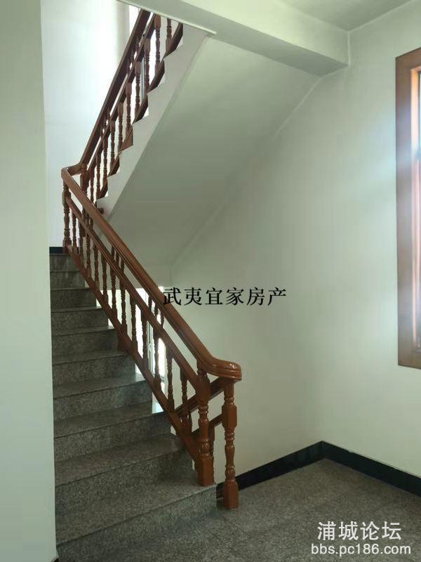 a01b9bcb8fd34a57937a0dd9e47436a6.jpg