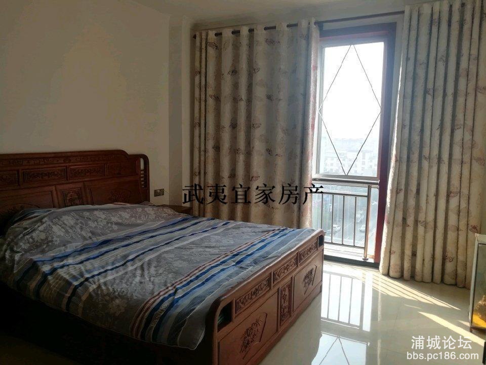 4fe7cfbc9bfc4b7ea4c635826512aed1.jpg