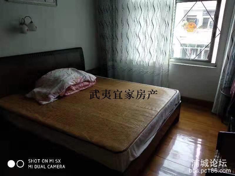 27580bad54a547eba00f40a91919e159.jpg