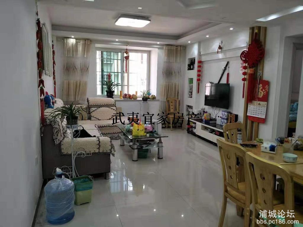 cae1736a1cfe442a9c8680adebacbd82.jpg