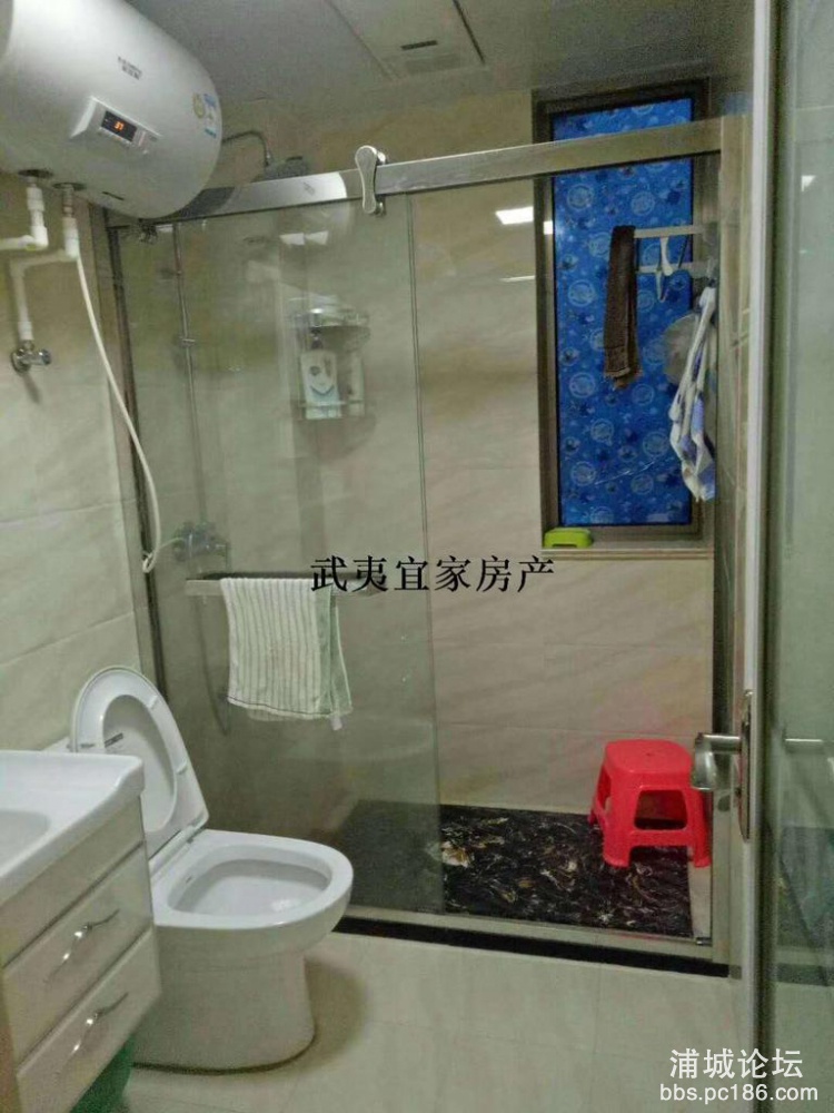 8ab8e4e284f04c96a4dac4fc925d5568.jpg