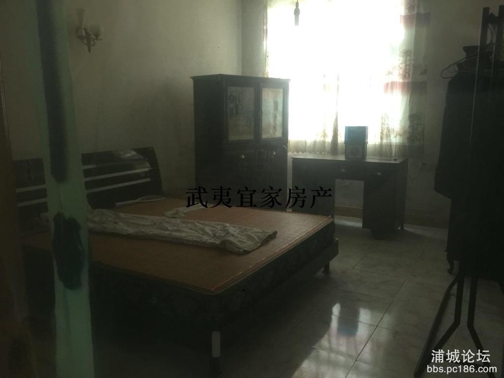 36fd7c82cd3946e592b9212ceabe07a2.jpg