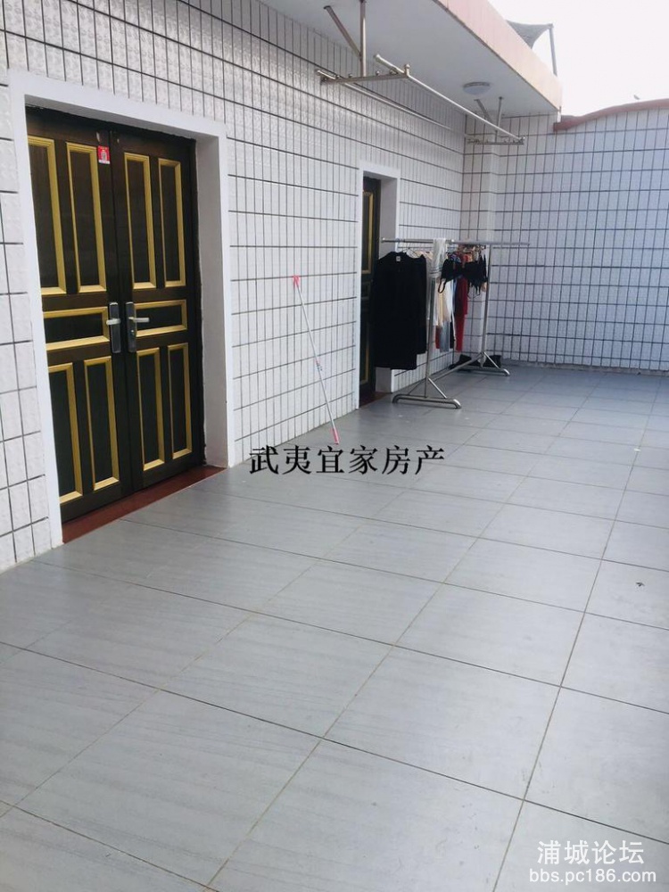c2ac9f3a16394cbc927c47ba0eb08b83.jpg
