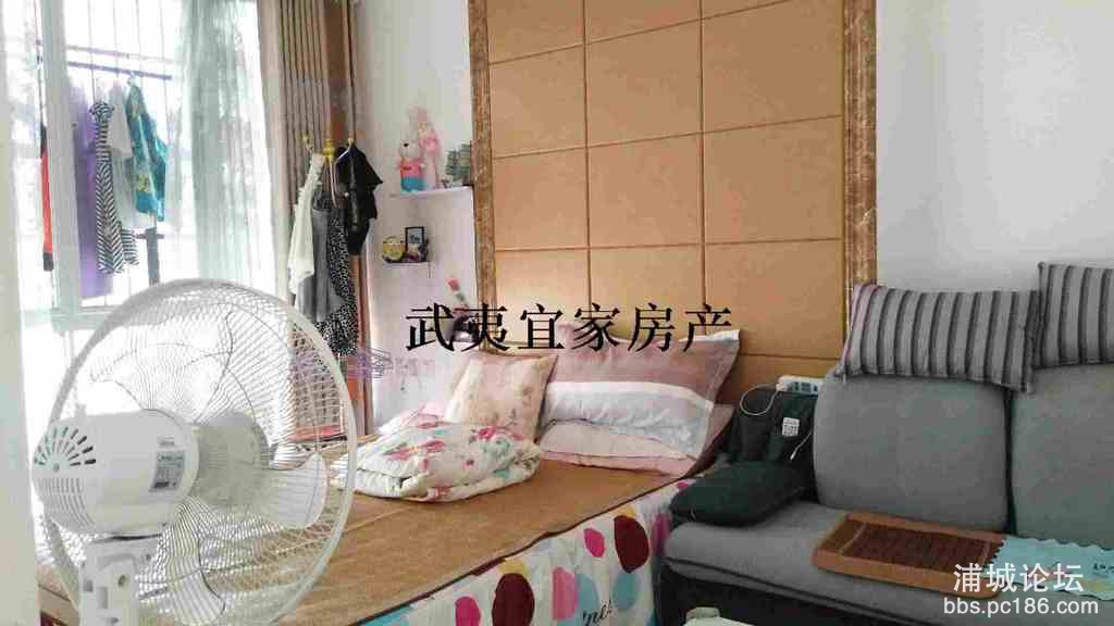 aa83cf5abbf1491ca736f47ee9ddf873.jpg