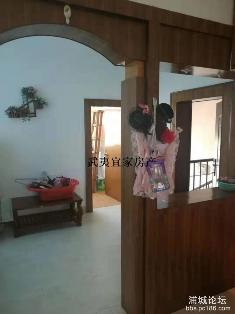 ff9989cc1b7e4c9e926a02f7fbec532e.jpg