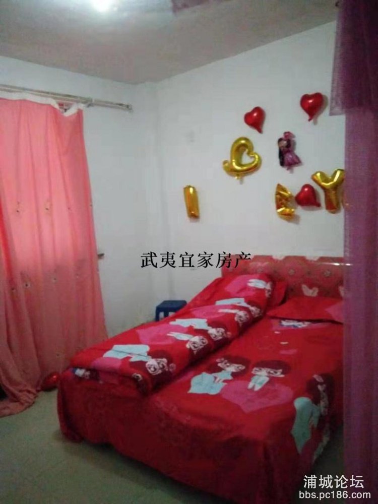 18140c6fbd7446e2a5b93e171f6bdf51.jpg