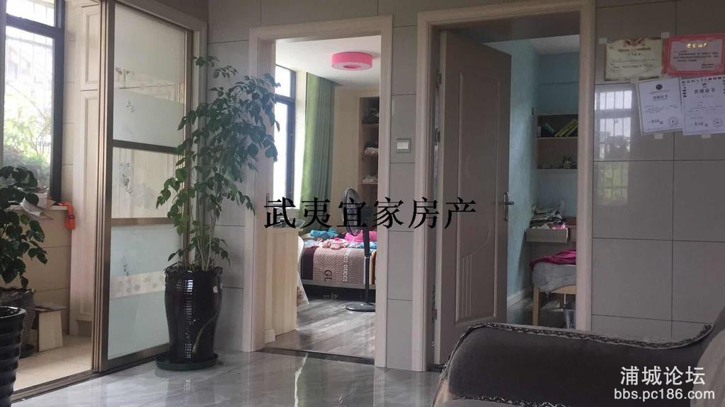 ce7cc5c5c9ac48bcbd75ae0d5988f6bc.jpg