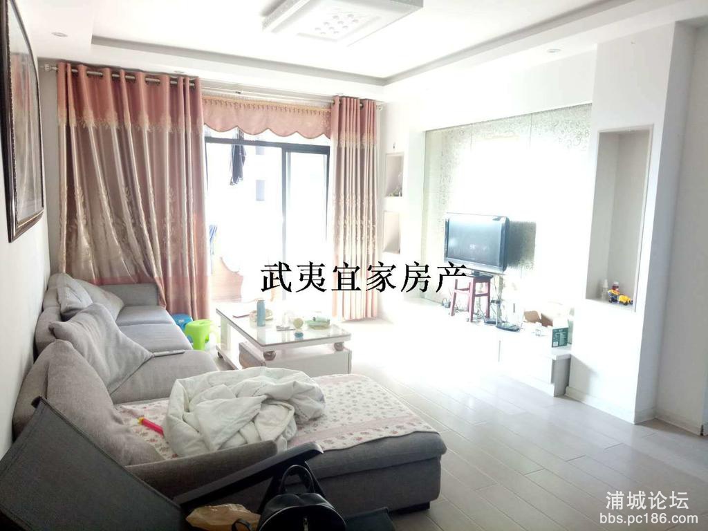 d5dadab5a85d4e71b1801939a3f75f99.jpg