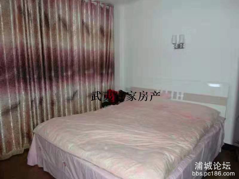 b1e98edfd9c4483a84397aee7bb4ef7a.jpg