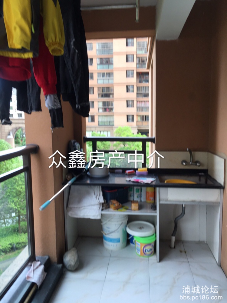 b3d6ebd8a0301ef2c1a5c59240e361b.jpg