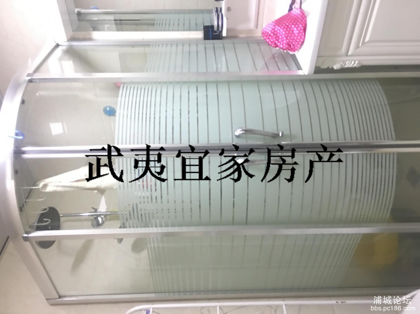 cd6c93bb6e1840ffb7e1ee8c4c2ed9de.jpg