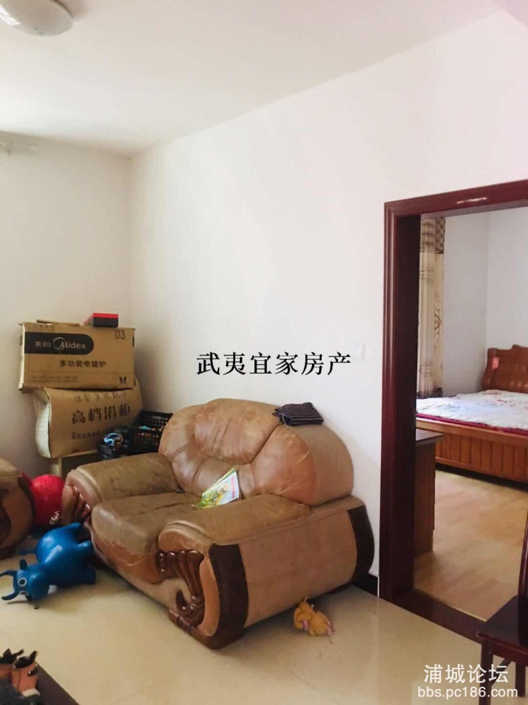 bf793b7af6a3430b8b75ab6af804ce80.jpg