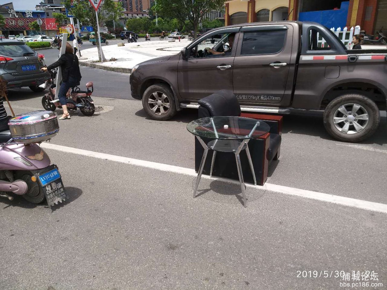 2019053021559191755357829.jpg
