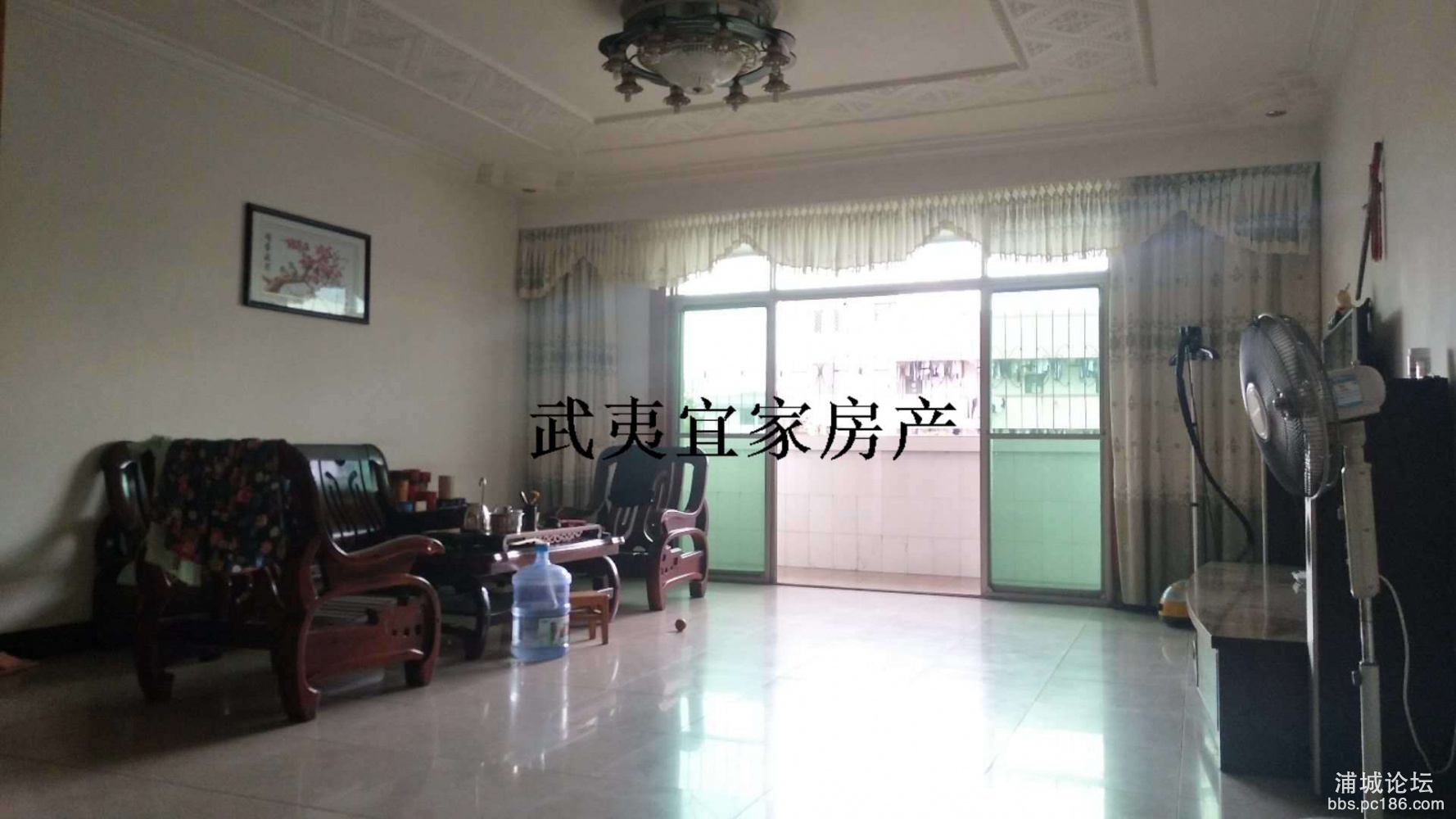 eef5d2f59ee949b88049d7aceb4e6f44.jpg