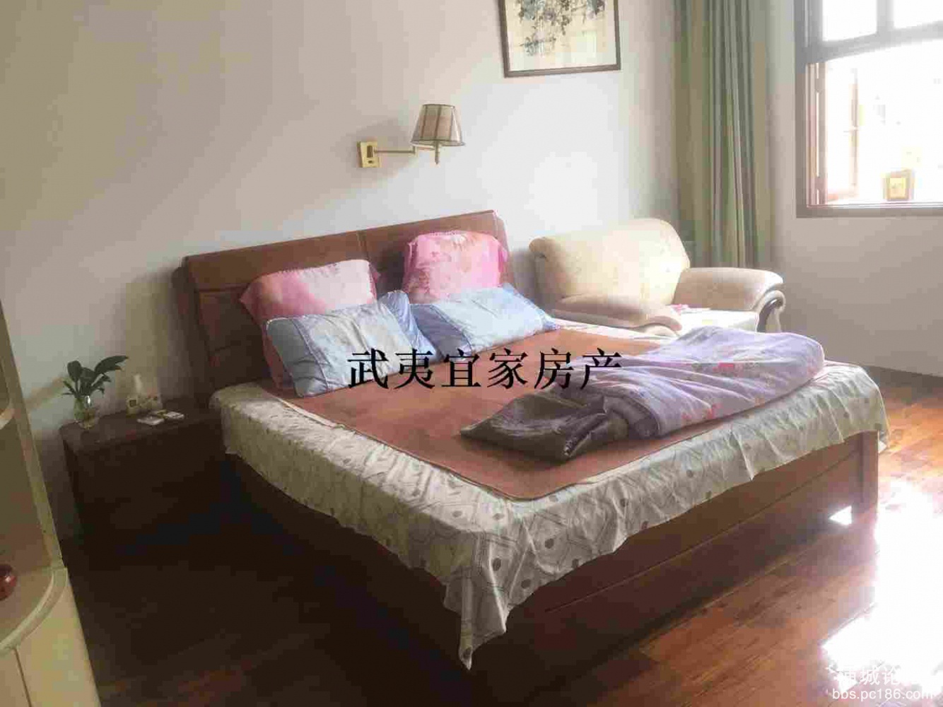 cb8fc7148f2344fbb267b928a2f0bd89.jpg