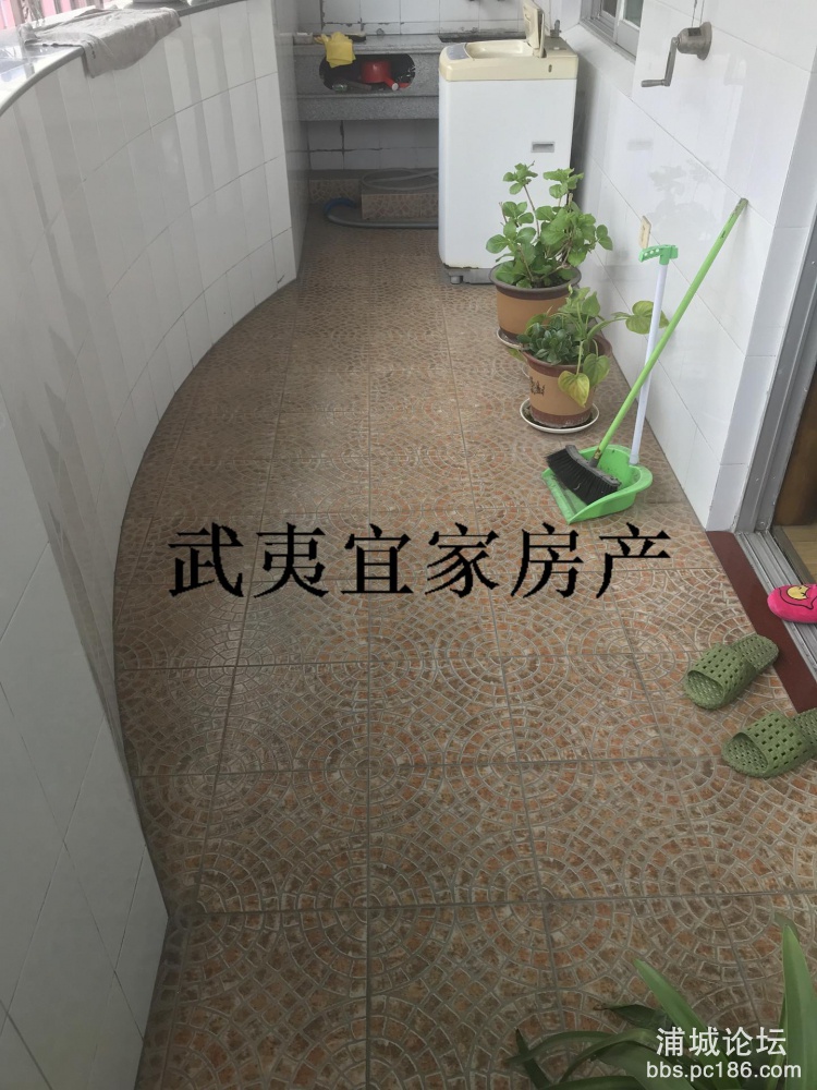 cbb705ae9840449bae578801daba4aa7.jpg