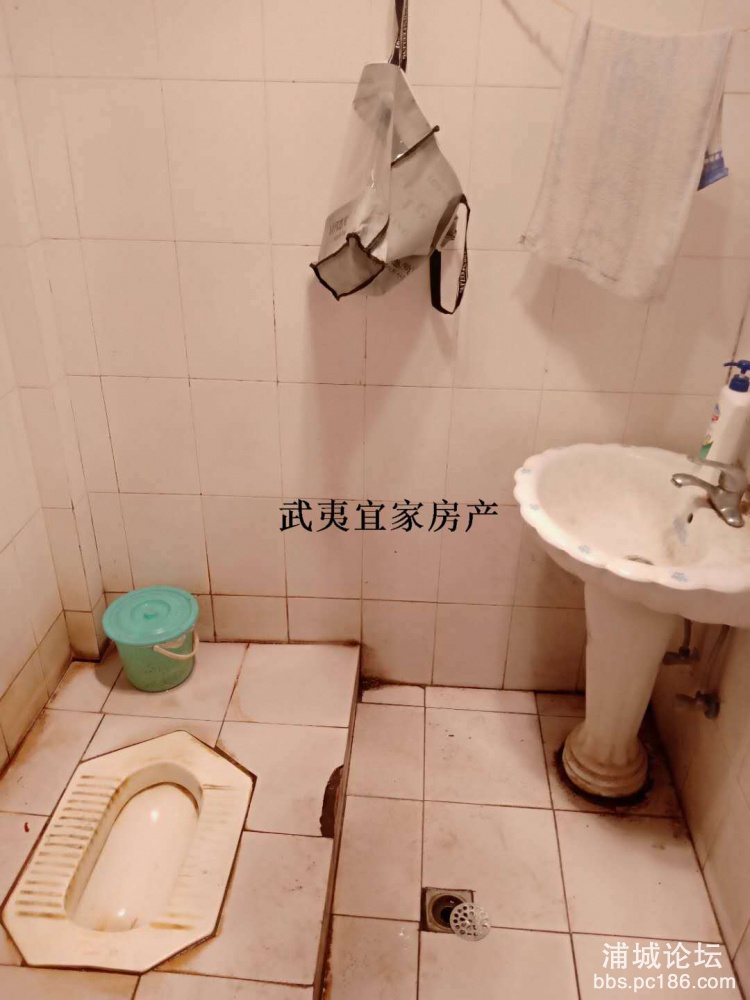 8b4938a5f3024c718144556eff859575.jpg