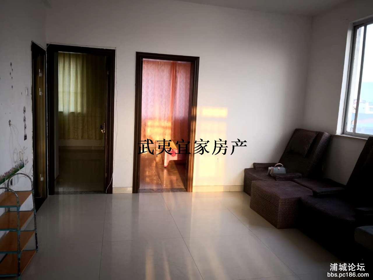 63590fc82d2a4e418f3da61bfcfe6fcc.jpg