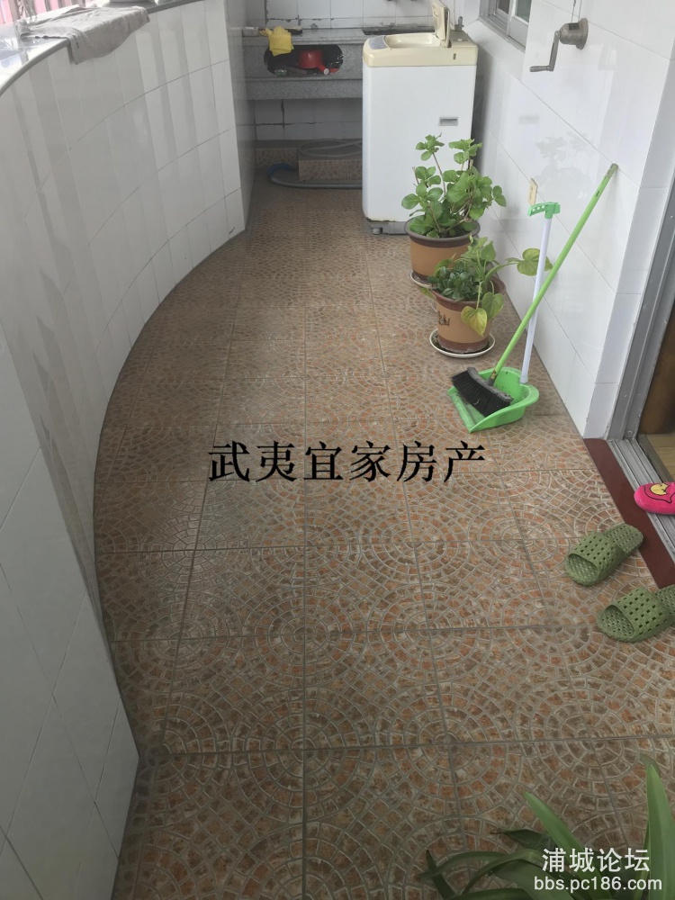 cbb705ae9840449bae578801daba4aa7.jpg
