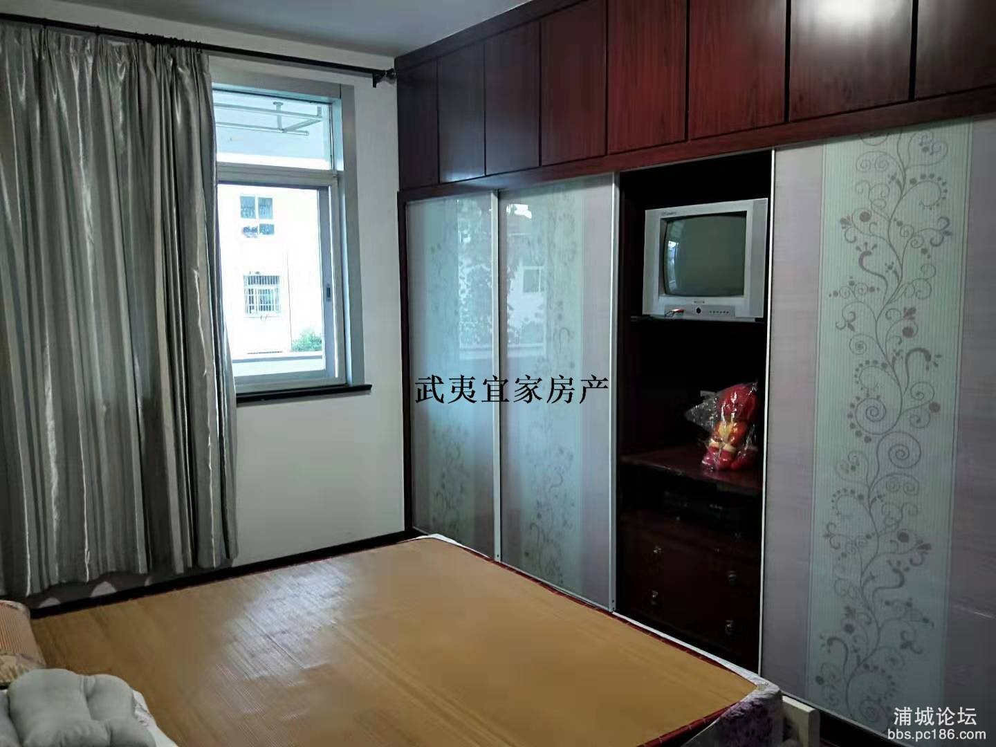 3e8a010d8f77475ea989c43294b5c9b9.jpg