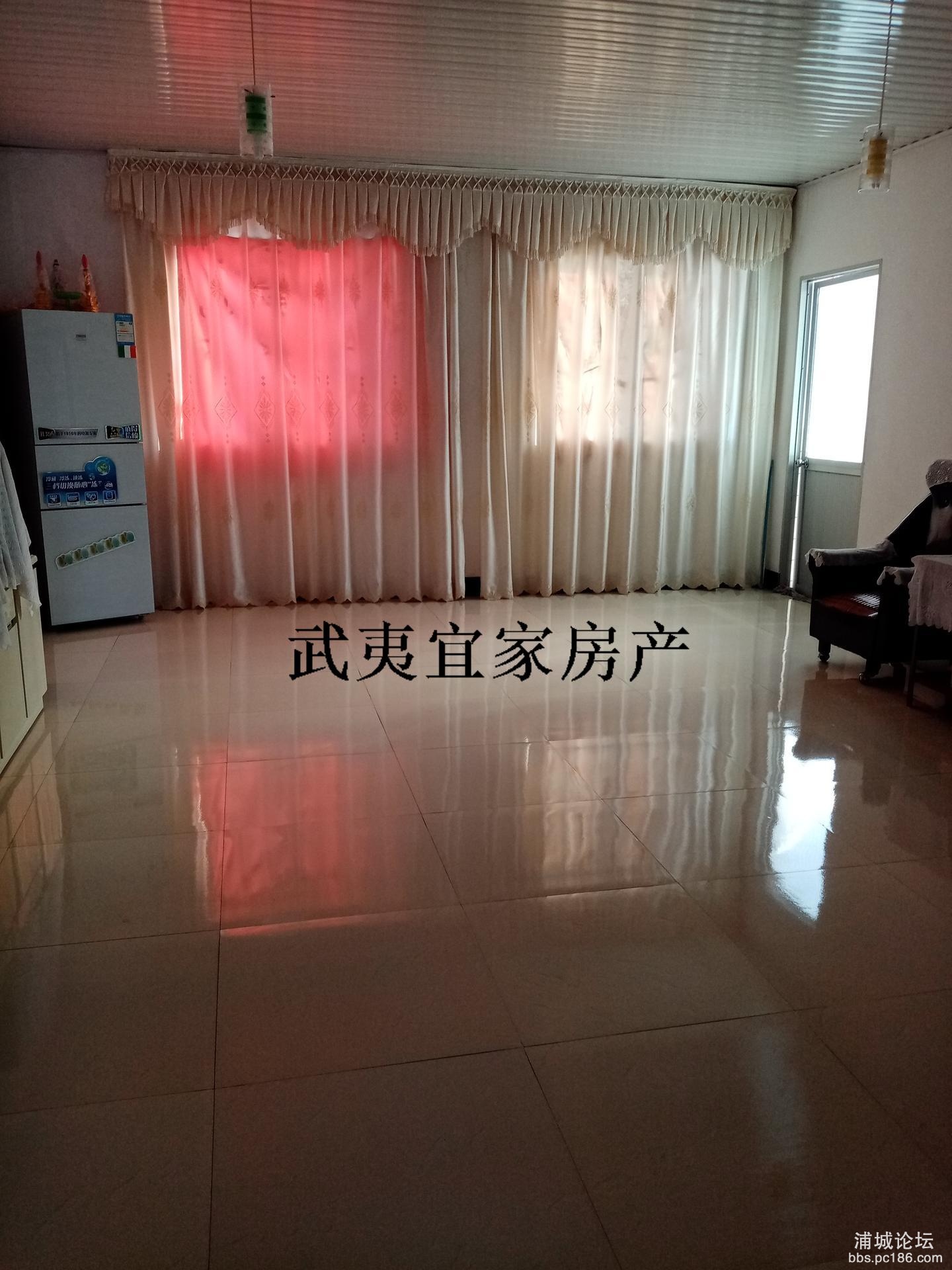 2c4f48396efa468a8e182f6dd48898be.jpg