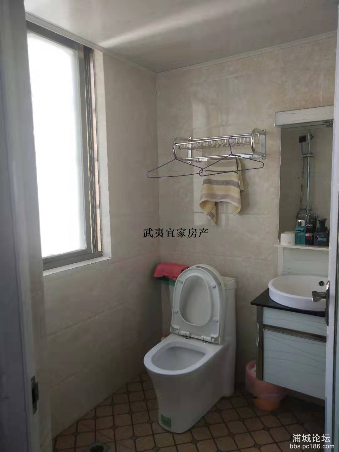 9085bd803a834dcdba4063d2b949513c.jpg