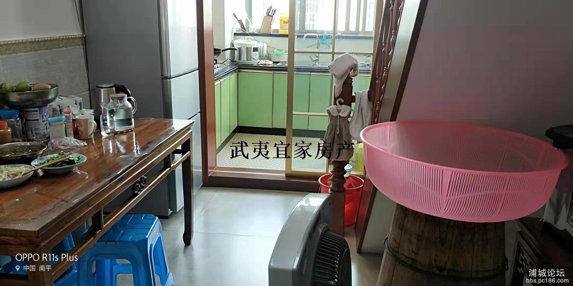 ce9aeb40ebb8468cb970ceccfe941d39.jpg