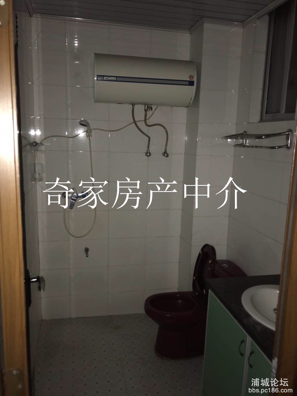FouBsGosYtgpc-XkyGBdPl4wxbEg.jpg