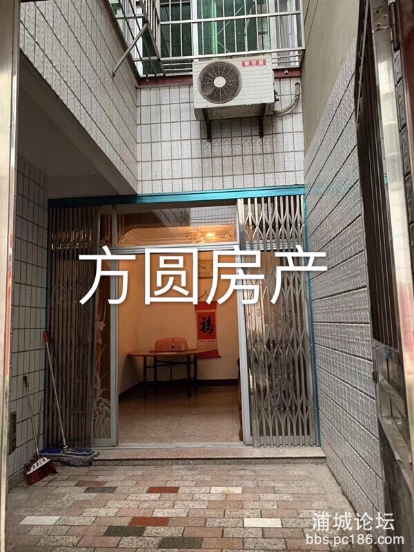 FhPFPoTWk2_5poy2S8gY33113n-b.jpg