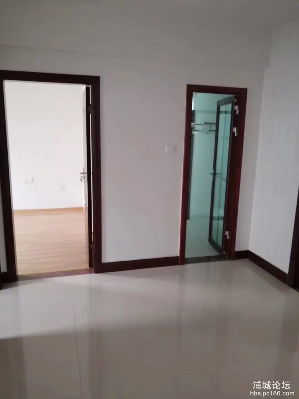 front1_FrVJvoZMGYgY4PTIaz9HGedbvI3a.jpg